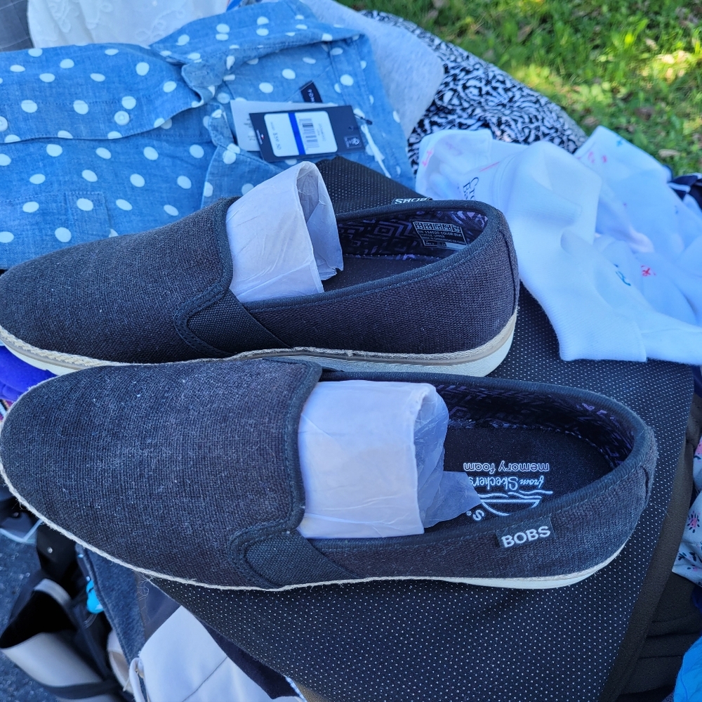 Skechers Bob's espadrille shoes size 9.5